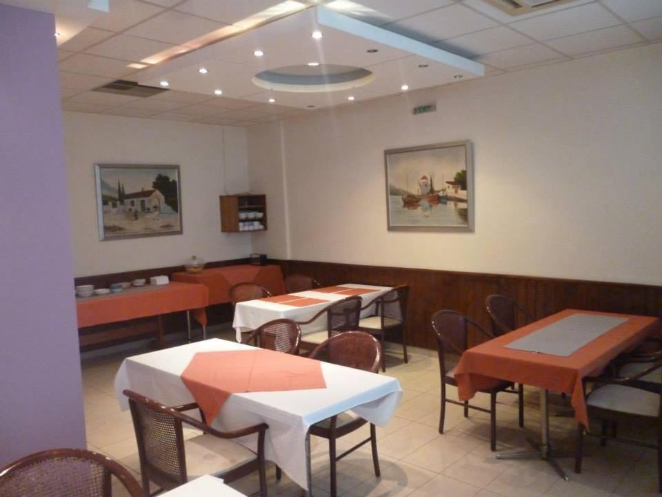 Hotel Korinthos Dış mekan fotoğraf